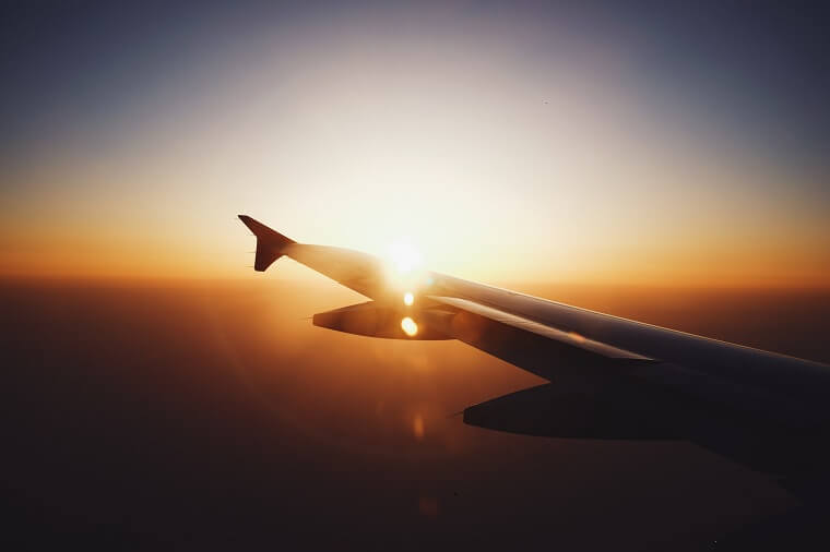 飛行機の翼